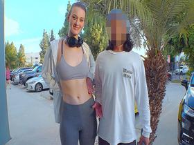 外人『初撮り』ベスト03　緊急募集！日本人チ●コに興味津々！？どエロな金髪素人4人300分　サンプル画像07